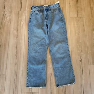 Abercrombie Baggy Low Rise NWT